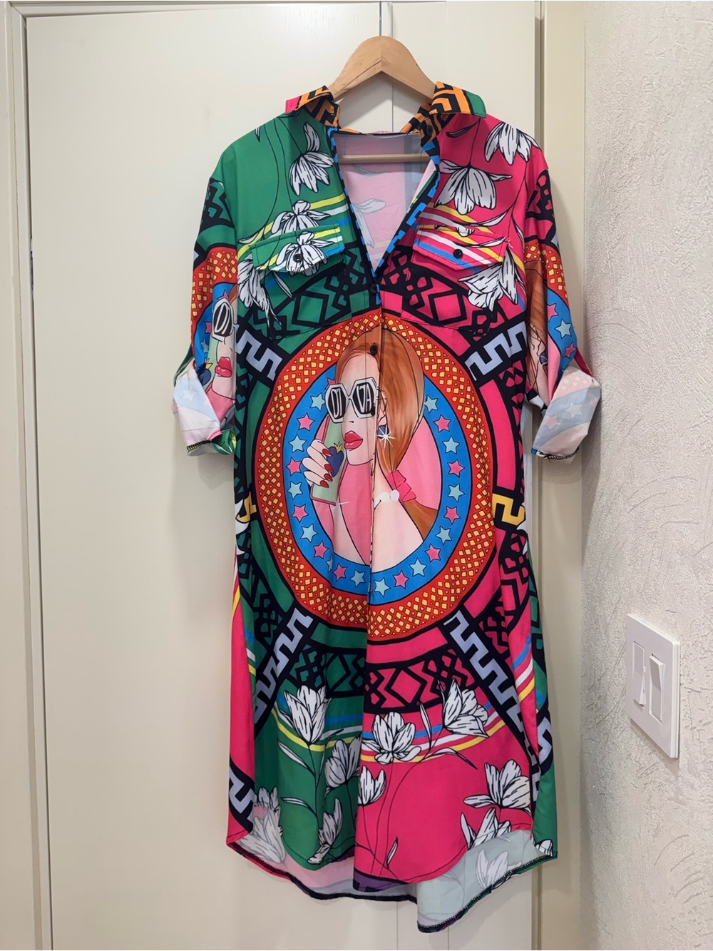 Delicious Multicolor Geometric Button-Front Top in Black, Yellow, Blue, Pink